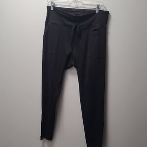 Women's Black High-Waisted Leggings With Z